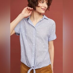 Anthropologie Cloth & Stone Blue Clip-Dot Buttondown Size Medium